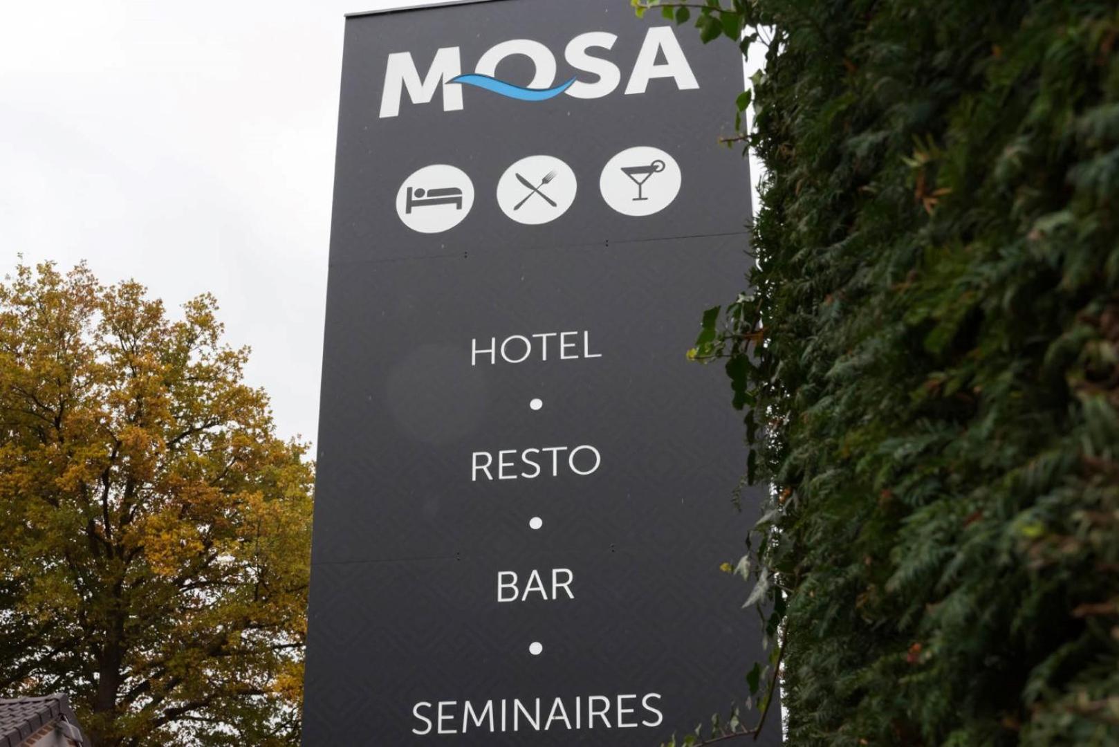 Hotel Mosa Hermalle-sous-Argenteau Bagian luar foto