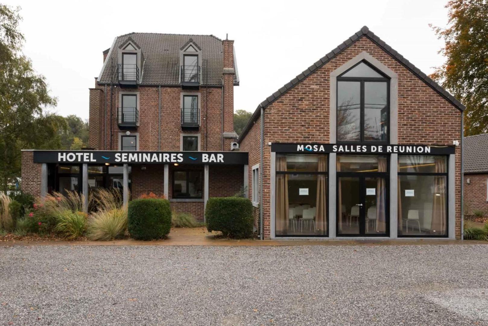 Hotel Mosa Hermalle-sous-Argenteau Bagian luar foto